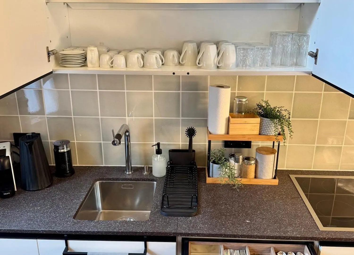 Design-Apartment Benedict Luxus, Stil & Workspace Berlin Apartment